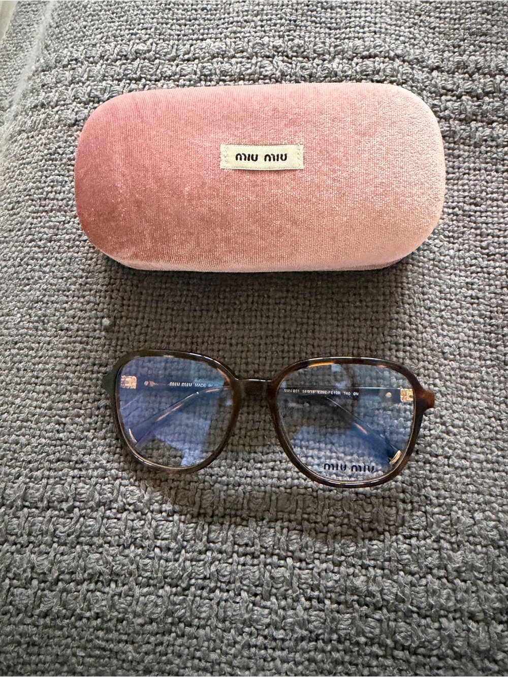 Mui mui eye glasses